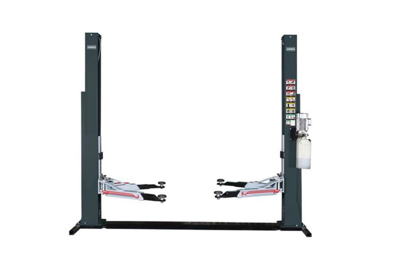 4000 KG'LIK TABAN ŞASELİ ( TAM OTOMATİK ) LİFT